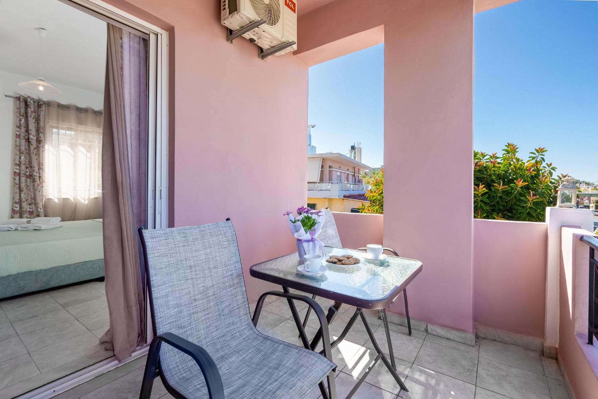 Nikos Apartments Agia Marina Exterior foto