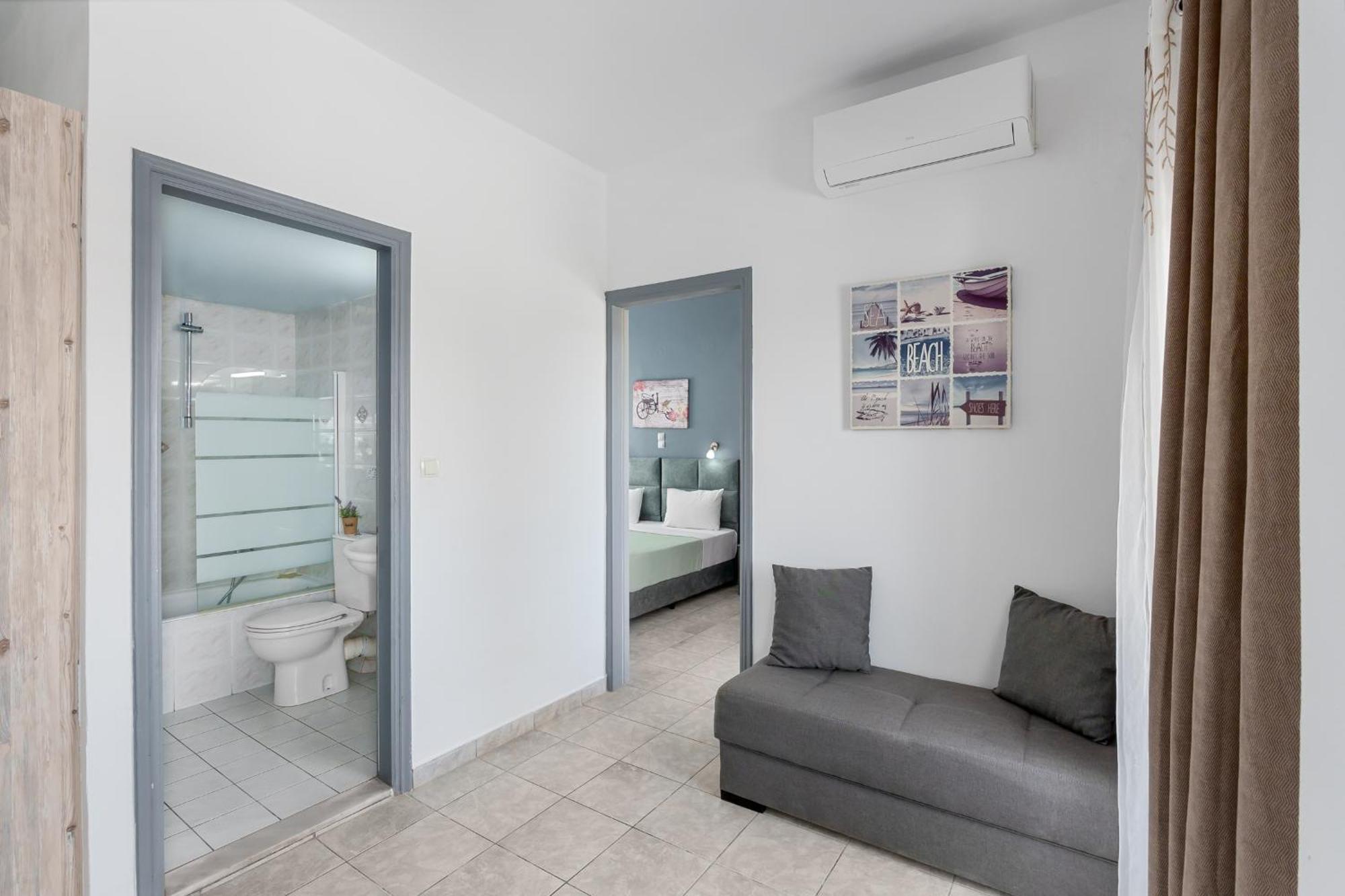 Nikos Apartments Agia Marina Exterior foto